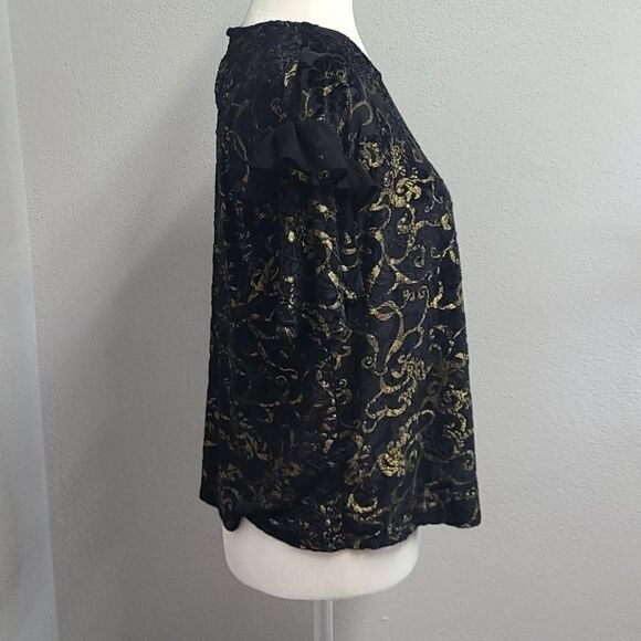 Altar'd State Ruffled Sheer Blouse size Small - Picture 11 of 16